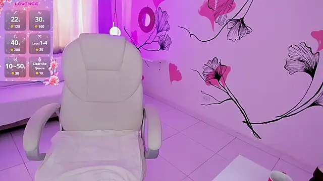 Snapshot of Isabela_Fiorelli chatting on April 7, 2026, 12:49 pm Isabela Fiorelli online show from April 7, 2026, 12:49 pm