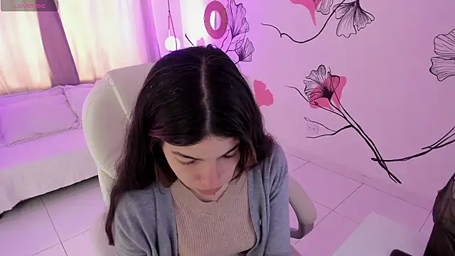 Snapshot of Isabela_Fiorelli chatting on April 16, 2026, 1:12 pm Isabela Fiorelli online show from April 16, 2026, 1:12 pm