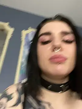 MaeveMoon online show from February 24, 2025, 2:08 am