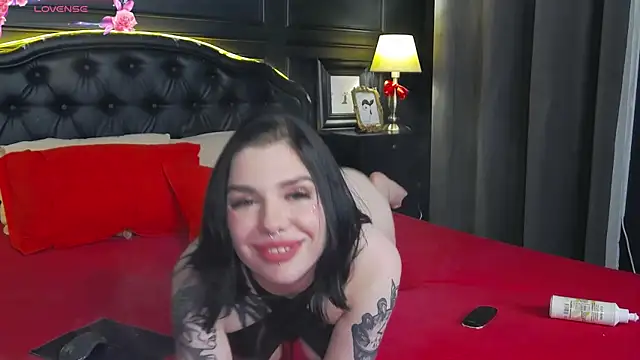 MaeveMoon online show from March 8, 2025, 12:44 am