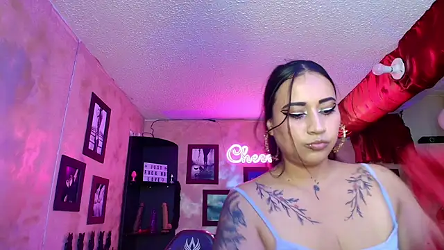 cherryy bombshelll online show from September 15, 2025, 4:51 pm