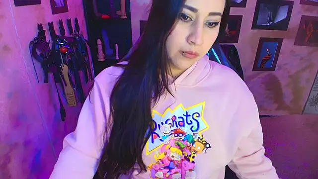 cherryy bombshelll online show from February 14, 2026, 4:15 pm