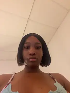 blackgril12 online show from November 21, 2025, 11:42 am