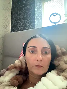 Snapshot of Miroslava1247 chatting on October 12, 2025, 1:21 pm Miroslava1247 online show from October 12, 2025, 1:21 pm