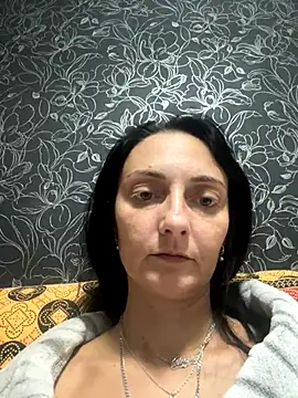 Snapshot of Miroslava1247 chatting on November 17, 2025, 5:41 pm Miroslava1247 online show from November 17, 2025, 5:41 pm