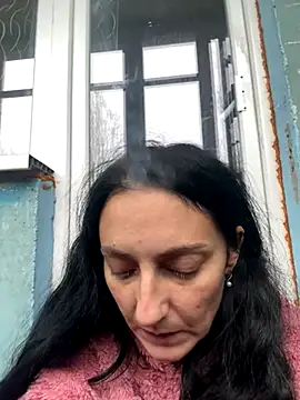 Snapshot of Miroslava1247 chatting on November 22, 2025, 8:02 am Miroslava1247 online show from November 22, 2025, 8:02 am