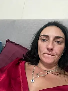 Miroslava1247 online show from July 6, 2026, 8:11 pm