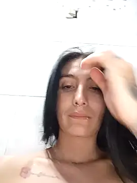 single mother indecent online show from December 4, 2025, 10:18 pm