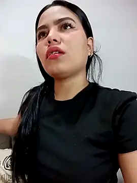 Snapshot of anahi_evans19 chatting on February 24, 2026, 1:42 pm anahi evans19 online show from February 24, 2026, 1:42 pm