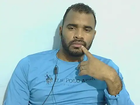 Snapshot of YOX22 chatting on September 19, 2025, 5:31 am YOX22 online show from September 19, 2025, 5:31 am