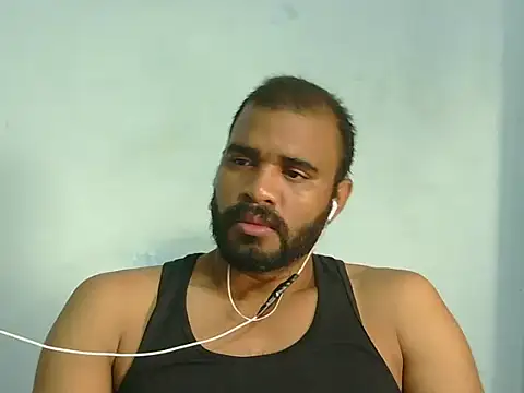 Snapshot of YOX22 chatting on February 6, 2026, 1:47 pm YOX22 online show from February 6, 2026, 1:47 pm