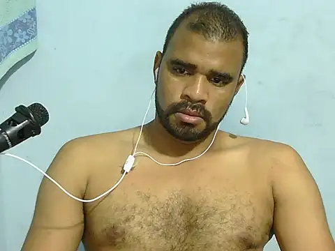 Snapshot of YOX22 chatting on February 21, 2026, 7:31 am YOX22 online show from February 21, 2026, 7:31 am