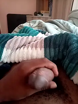 Snapshot of Cumboy2567 chatting on December 14, 2025, 6:52 am Cumboy2567 online show from December 14, 2025, 6:52 am