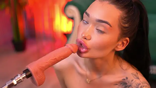 SashaFerrera online show from March 10, 2025, 12:51 am