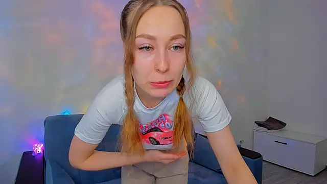 Snapshot of marilinaal chatting on February 11, 2025, 4:11 am marilinaal online show from February 11, 2025, 4:11 am