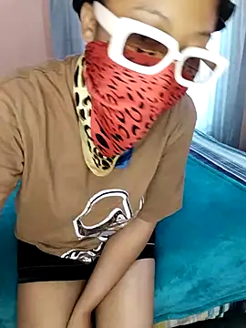 Snapshot of prettiechanti chatting on September 10, 2025, 6:46 am prettiechanti online show from September 10, 2025, 6:46 am