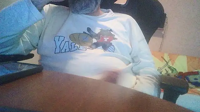 Snapshot of lanata chatting on October 24, 2025, 10:50 pm lanata online show from October 24, 2025, 10:50 pm