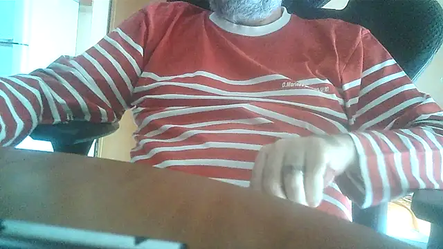 Snapshot of lanata chatting on October 26, 2025, 12:44 pm lanata online show from October 26, 2025, 12:44 pm