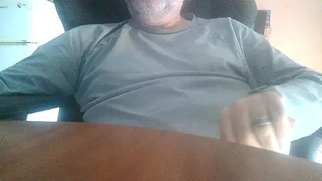 Snapshot of lanata chatting on November 9, 2025, 7:50 am lanata online show from November 9, 2025, 7:50 am