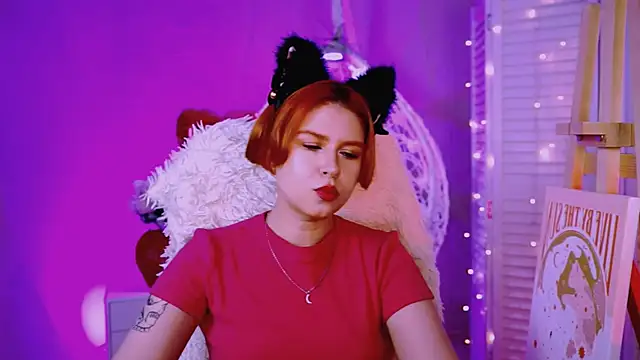 Snapshot of MitsukiMun chatting on February 26, 2025, 9:16 pm MitsukiMun online show from February 26, 2025, 9:16 pm