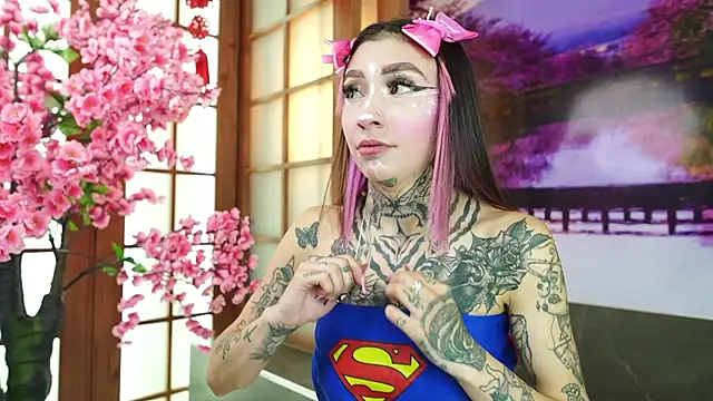 miss   angel online show from October 29, 2025, 6:31 pm