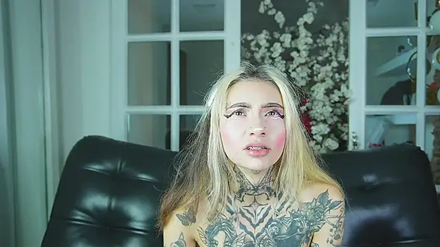 miss   angel online show from March 10, 2026, 11:04 am