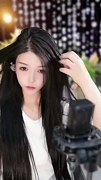 vv-77 online show from November 9, 2025, 4:49 pm