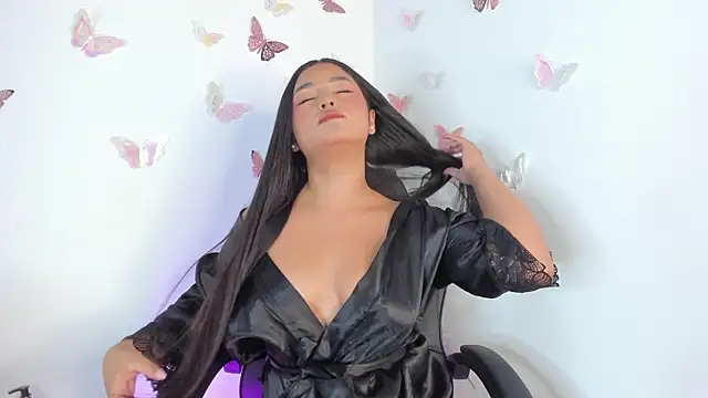  JuliSweet  online show from March 4, 2026, 2:50 am