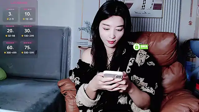 Tangtang-baby online show from March 3, 2025, 5:42 am