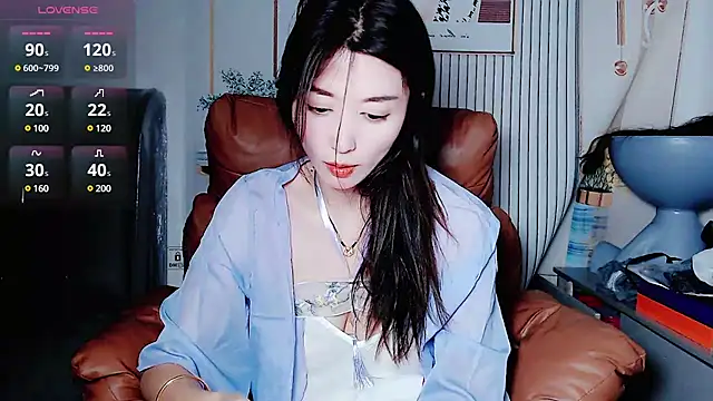 Tangtang-baby online show from March 5, 2025, 11:38 am