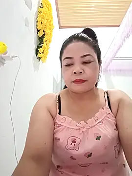 Baby-bigtits2024 online show from March 7, 2025, 1:51 pm