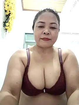 Baby-bigtits2024 online show from December 16, 2025, 10:53 am