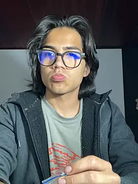 shadowsofgarden online show from February 22, 2025, 5:23 am