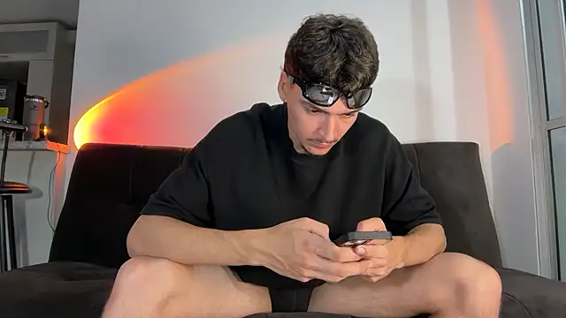 jacknoriz online show from September 10, 2025, 3:50 am