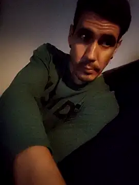 Snapshot of halfArabhalfspanish chatting on February 22, 2025, 11:03 pm halfArabhalfspanish online show from February 22, 2025, 11:03 pm