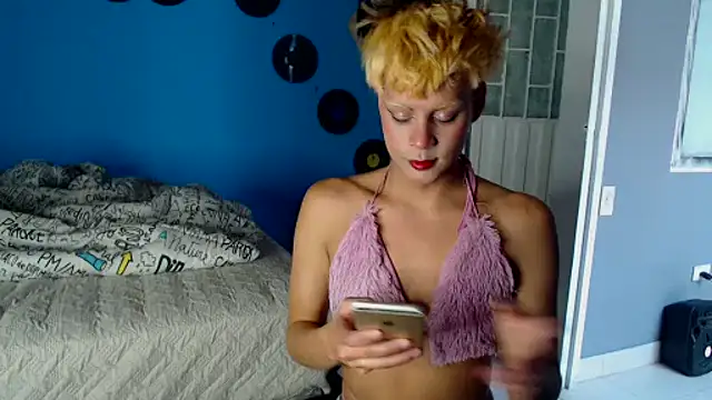 Snapshot of mchissexx chatting on November 23, 2025, 12:27 pm mchissexx online show from November 23, 2025, 12:27 pm