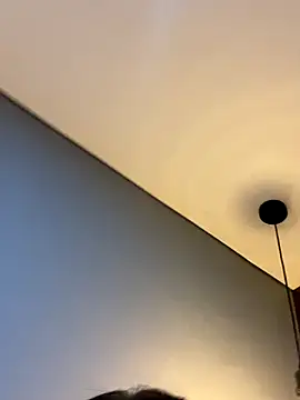 Snapshot of ValentinaOrtiz3 chatting on October 3, 2025, 12:29 am ValentinaOrtiz3 online show from October 3, 2025, 12:29 am