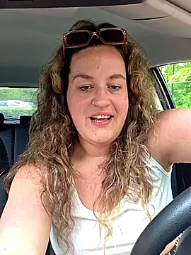justtess online show from May 4, 2026, 1:40 pm