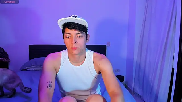 Snapshot of _JacobMiller__ chatting on December 4, 2025, 10:18 pm JacobMiller online show from December 4, 2025, 10:18 pm