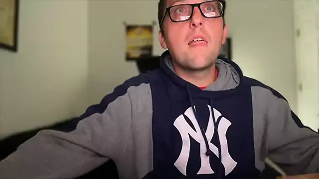 Milflover96 online show from October 19, 2025, 11:27 pm