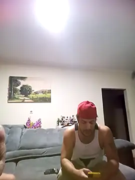 Snapshot of TonnyMoreno chatting on March 4, 2026, 12:38 am TonnyMoreno online show from March 4, 2026, 12:38 am