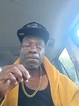 Snapshot of birdg chatting on September 27, 2025, 12:54 pm birdg online show from September 27, 2025, 12:54 pm