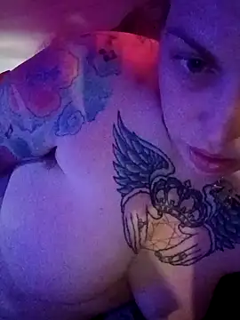 Snapshot of favoritestepsis chatting on September 28, 2025, 10:48 pm favoritestepsis online show from September 28, 2025, 10:48 pm