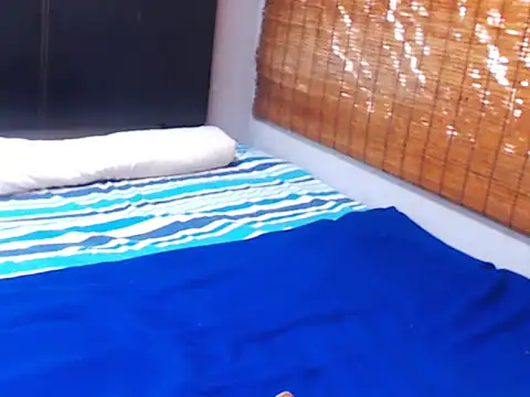 AfricanChinese online show from December 21, 2025, 1:51 pm