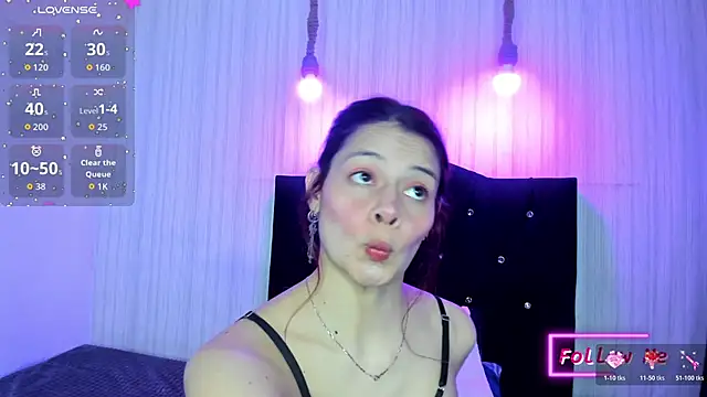 Snapshot of nicky_angel1 chatting on December 3, 2025, 7:01 pm nicky angel1 online show from December 3, 2025, 7:01 pm