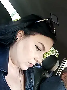 Greta Tamar online show from September 15, 2025, 5:40 am