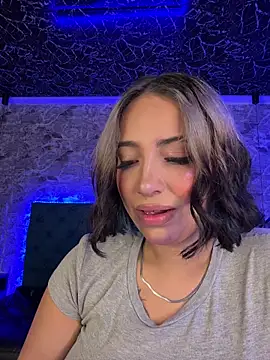 Scarlett-LS online show from July 11, 2026, 3:20 am