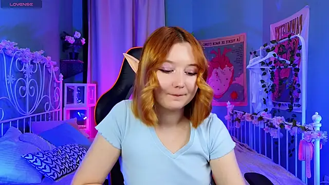 MizukiNoYoru online show from February 28, 2025, 8:39 pm