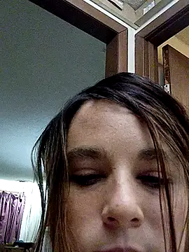 KinzAngel online show from February 10, 2025, 9:58 pm