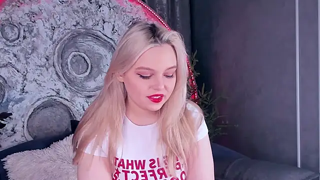 CLAIRE VOGT online show from March 11, 2025, 6:00 am